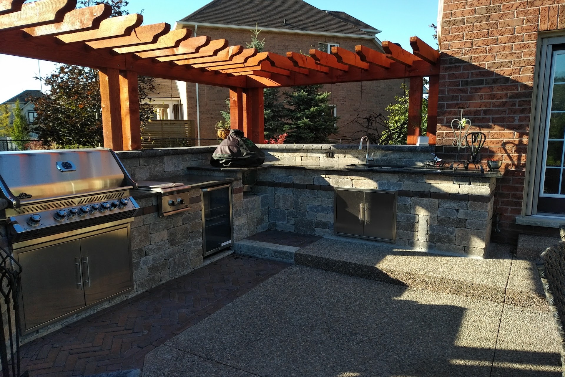 Kitchens & BBQ Areas